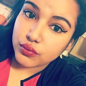 Meet your Posher, Lilly